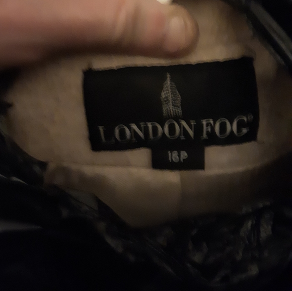 5 designer winter coats 4 womens 1 mens - Picture 2 of 10